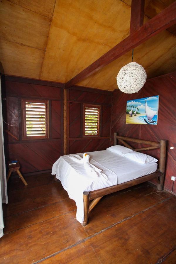 Pousada Palm Beach Praia De Caetanos Otel Amontada Dış mekan fotoğraf