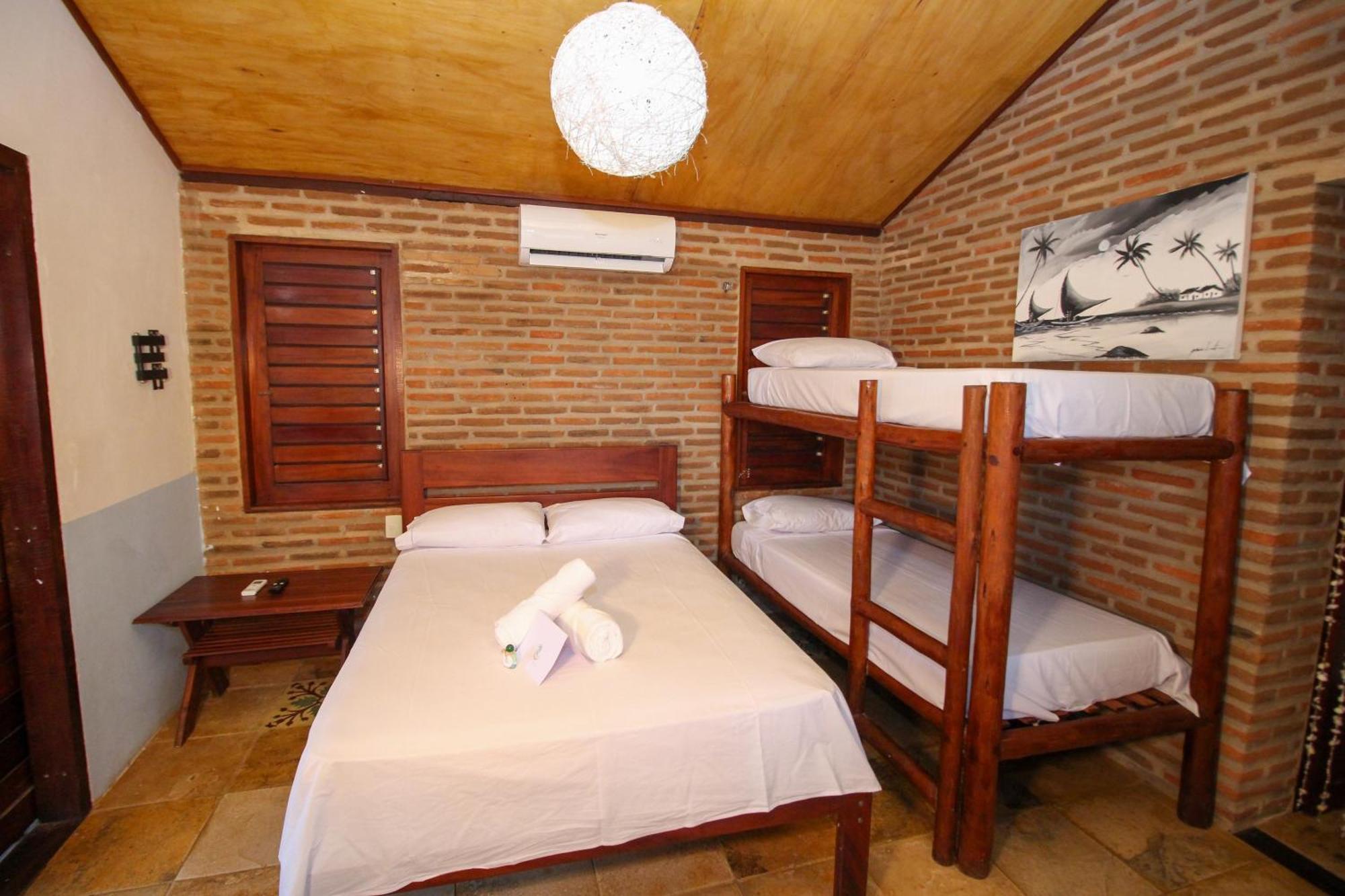 Pousada Palm Beach Praia De Caetanos Otel Amontada Dış mekan fotoğraf